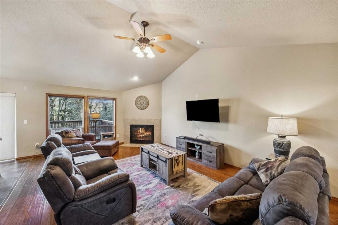 House in McMinnville, Oregon, United States 4 - 18830815