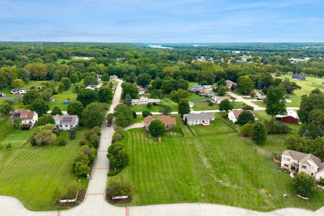 House in Andalusia, Illinois, United States 5 - 18833926