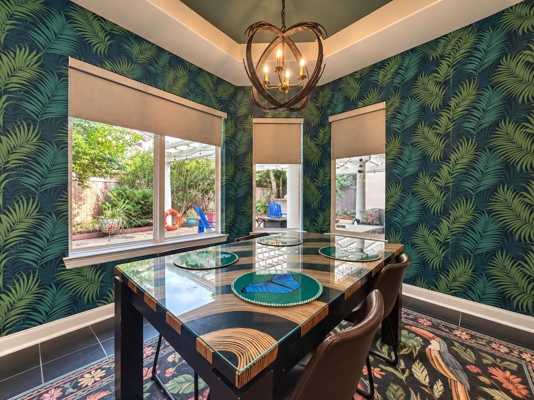 House in Houston, Texas, United States 5 - 18834077