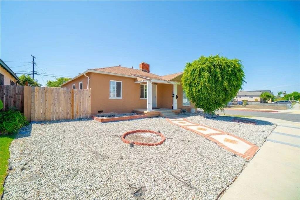 Altro a Gardena, California, Stati Uniti 3 - 18833362