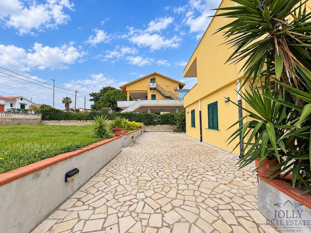 Villa in Noto, Sicily, Italy 4 - 18834121