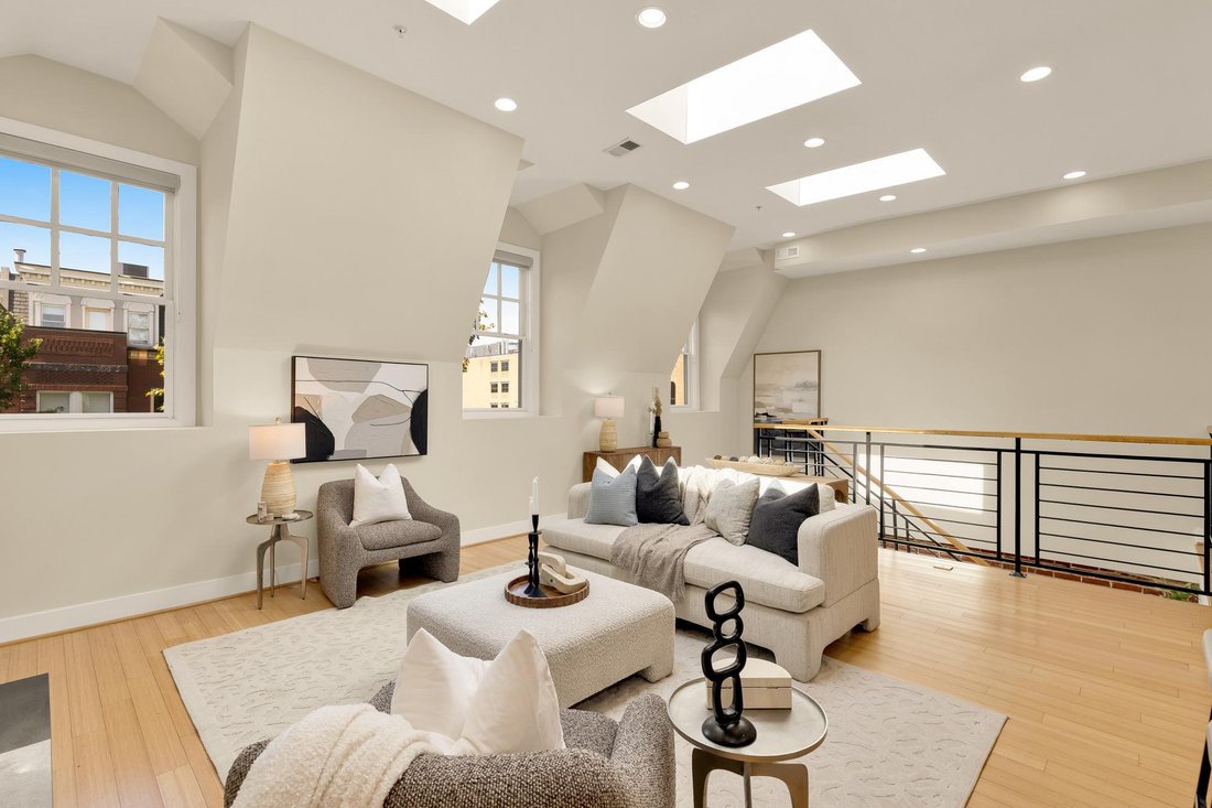 Condo in Washington, District of Columbia, United States 4 - 18678957