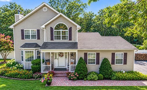 House in Yaphank, New York, United States 1