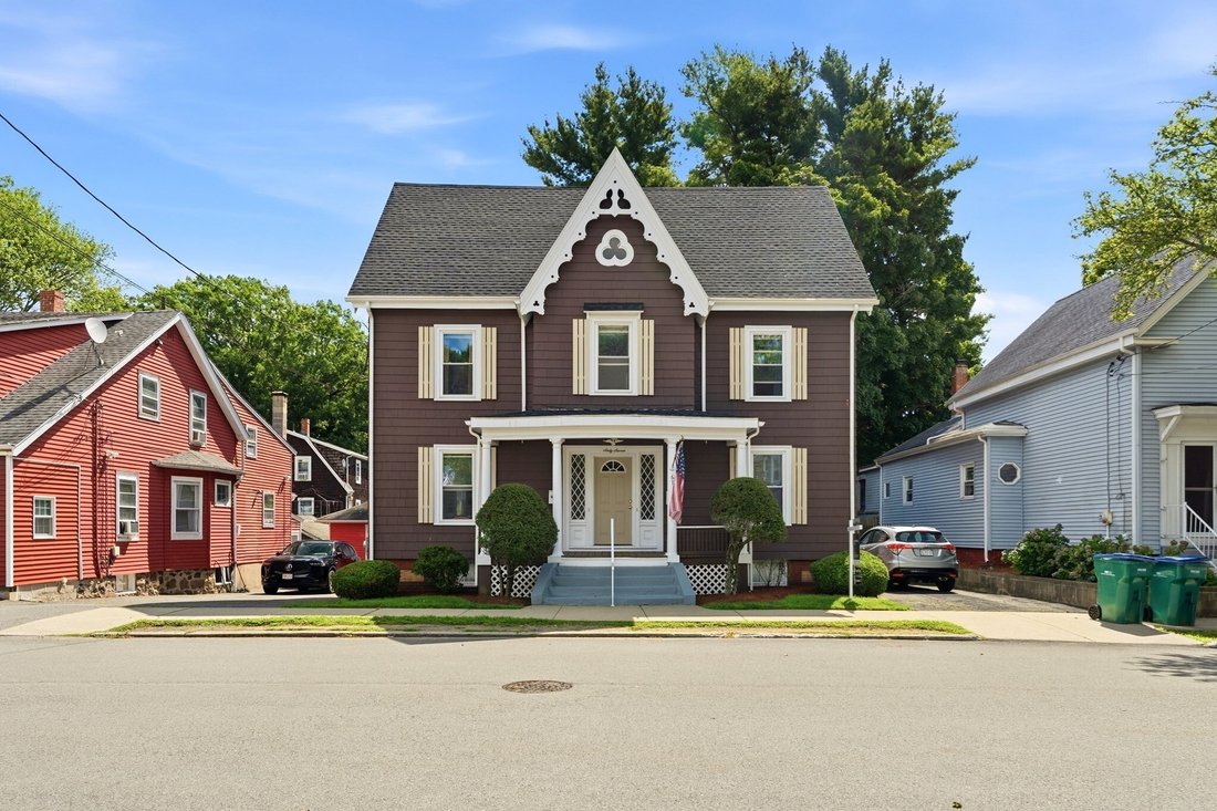 House in Lynn, Massachusetts, United States 1 - 18830596