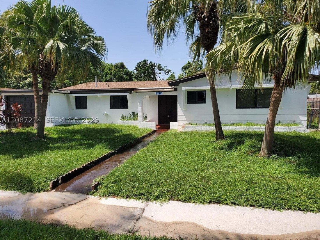 Maison à Miami Gardens, Floride, États-Unis 1 - 18832707