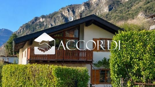 Villa in Ala, Trentino – Alto Adige/Südtirol, Italy 1 - 18831360