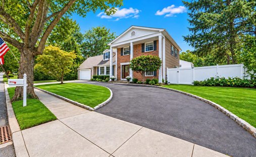 House in Port Jefferson Station, New York, United States 1