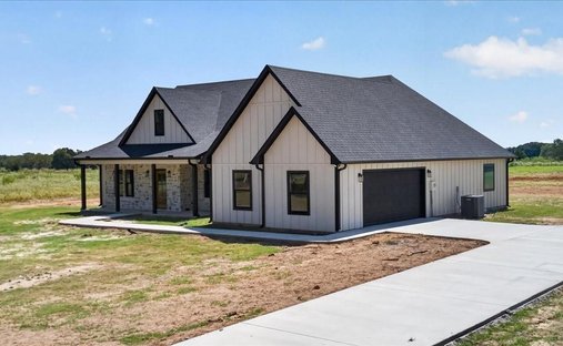 House in Edgewood, Texas, United States 1