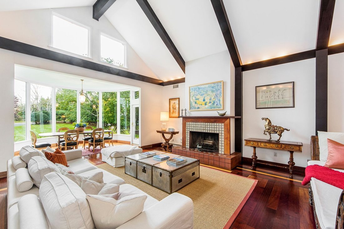 House in Southampton, New York, United States 3 - 18835217