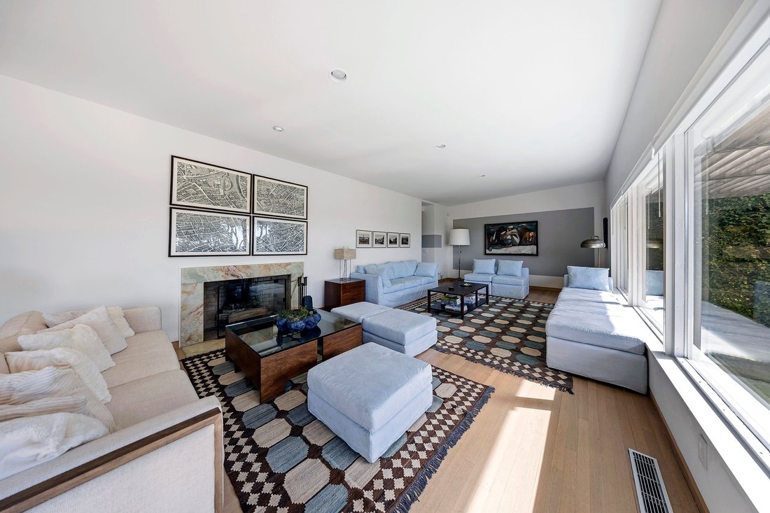 House in Southampton, New York, United States 2 - 18835163