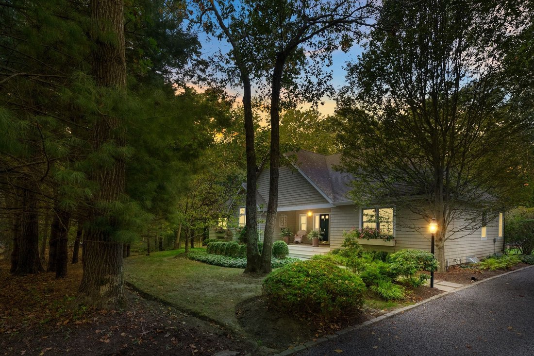 House in East Hampton, New York, United States 2 - 18835023