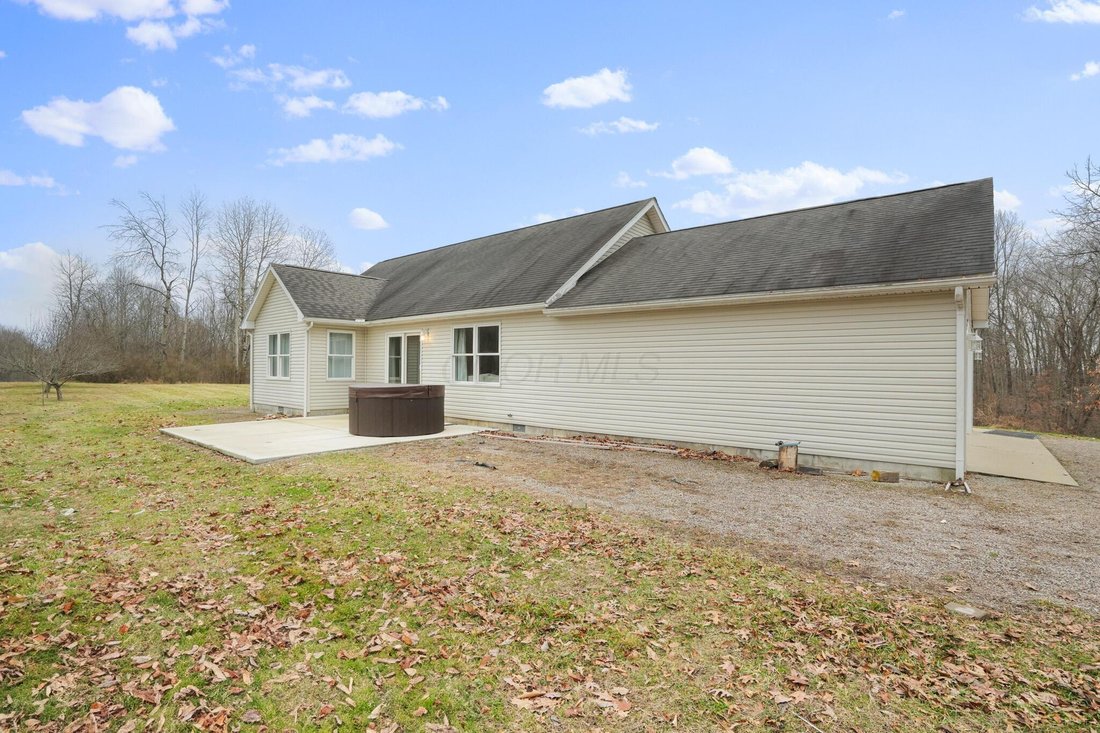 House in McArthur, Ohio, United States 4 - 18833747