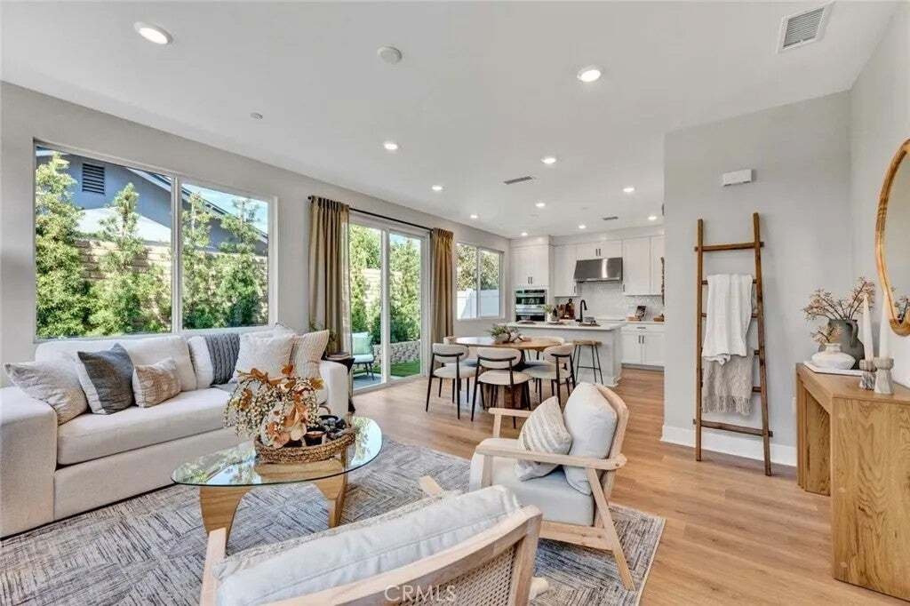 Casa a Orange, California, Stati Uniti 2 - 18288986