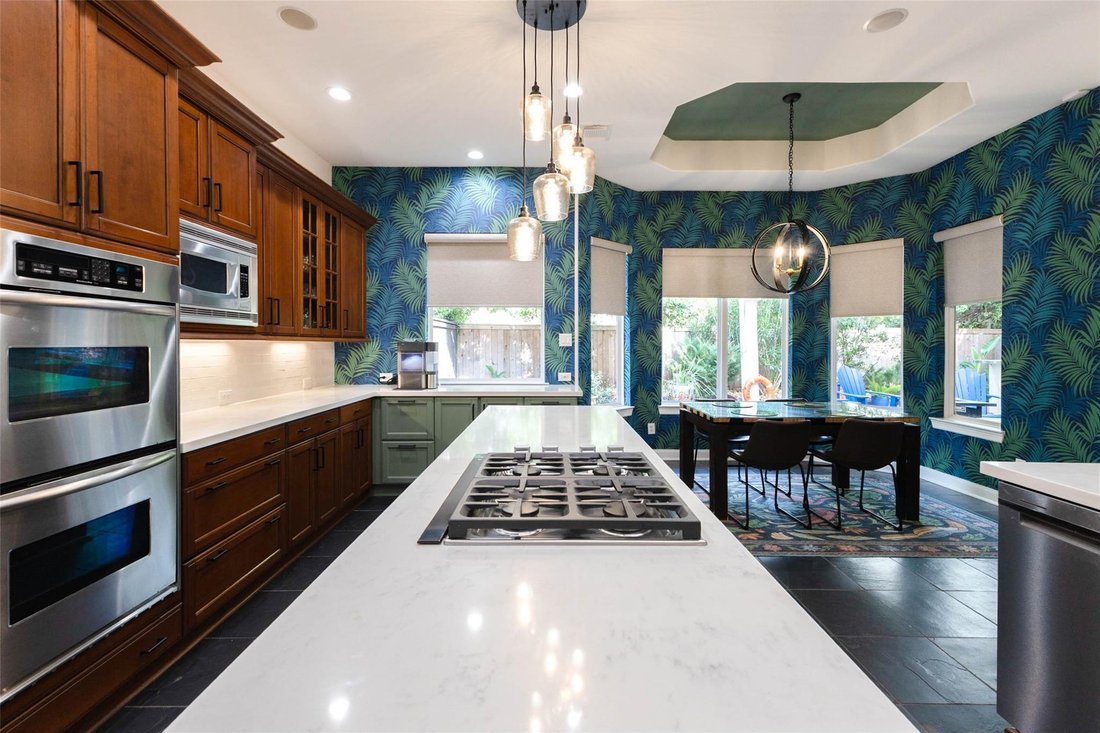 House in Houston, Texas, United States 3 - 18834077