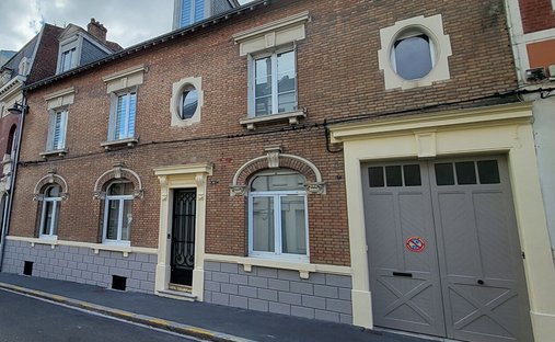 Villa in Saint-Quentin, Nordfrankreich, Frankreich 1