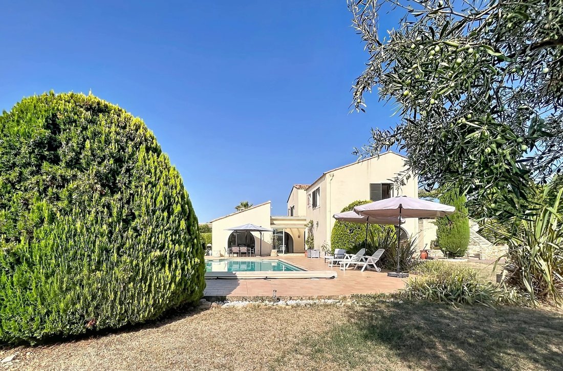 Villa à Val Fleuri-Les Gros Buaux, Cagnes-sur-Mer, France 1 - 18831216