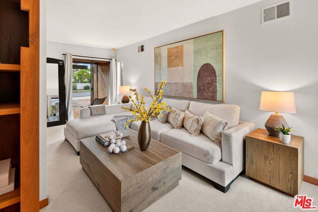 House in Los Angeles, California, United States 3 - 18832374
