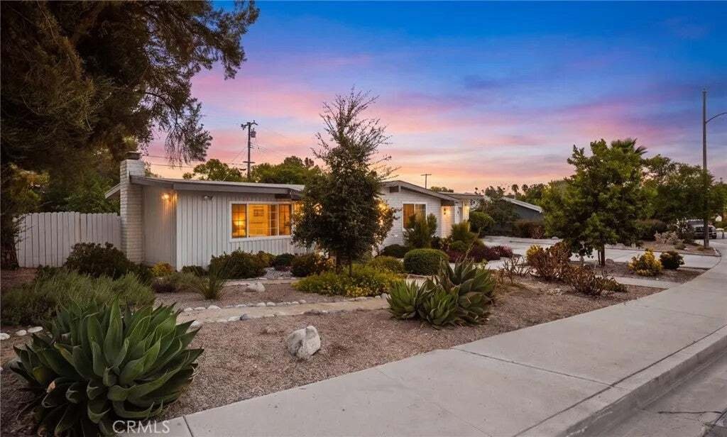 House in Claremont, California, United States 3 - 18772025