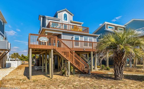 House in Oak Island, North Carolina, United States 1