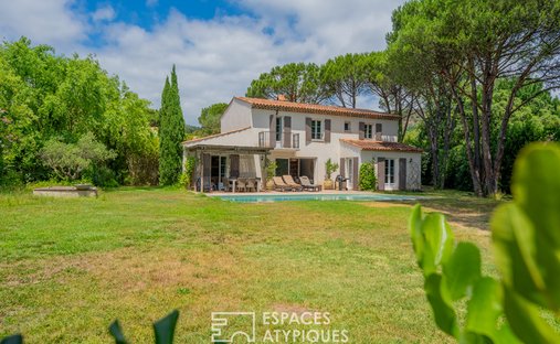 Villa à Grimaud, Provence-Alpes-Côte d'Azur, France 1
