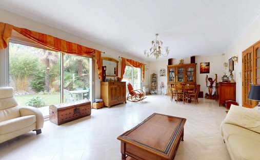 Casa a La Varenne, Saint-Maur-des-Fossés, Francia 1