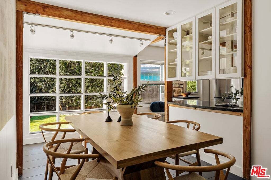 House in Los Angeles, California, United States 3 - 18832270