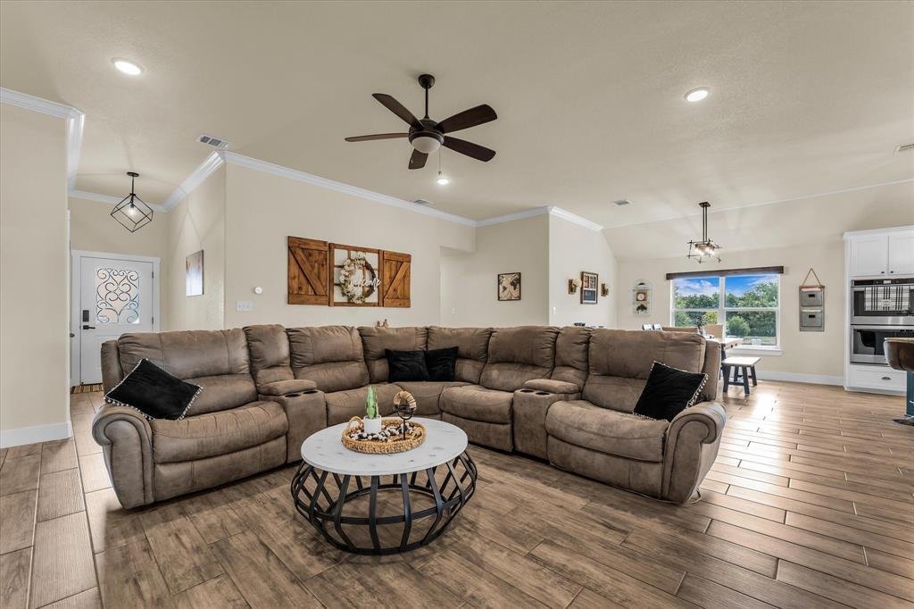 House in Lorena, Texas, United States 5 - 18834297