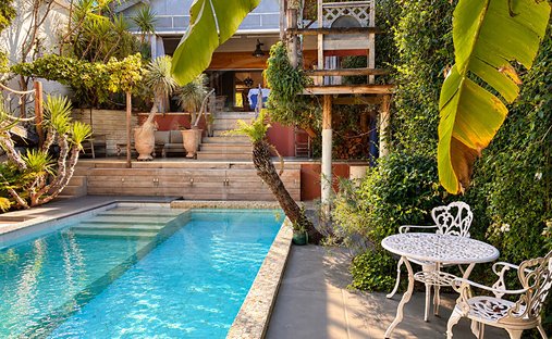 Apartment in Arveyres, Nouvelle-Aquitaine, France 1