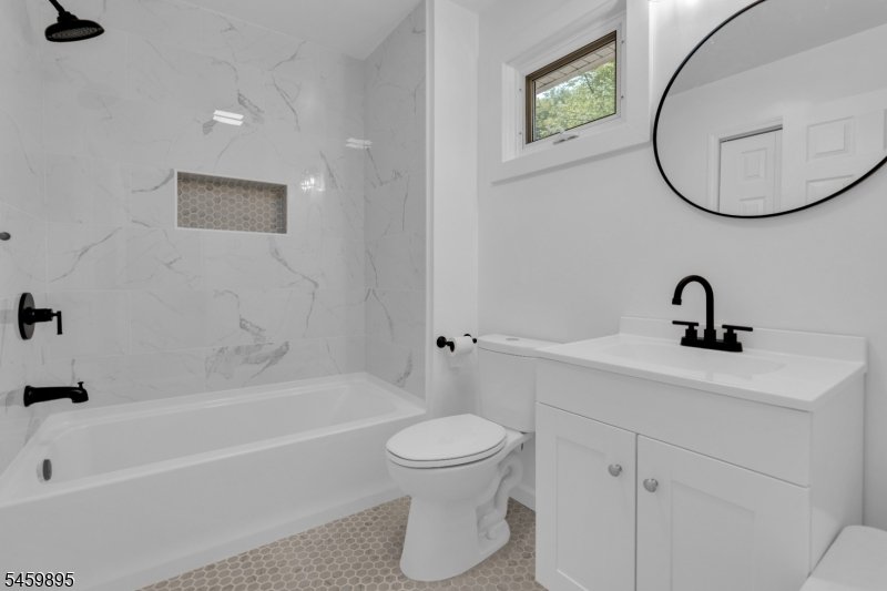 House in Bloomfield, New Jersey, United States 5 - 18834970