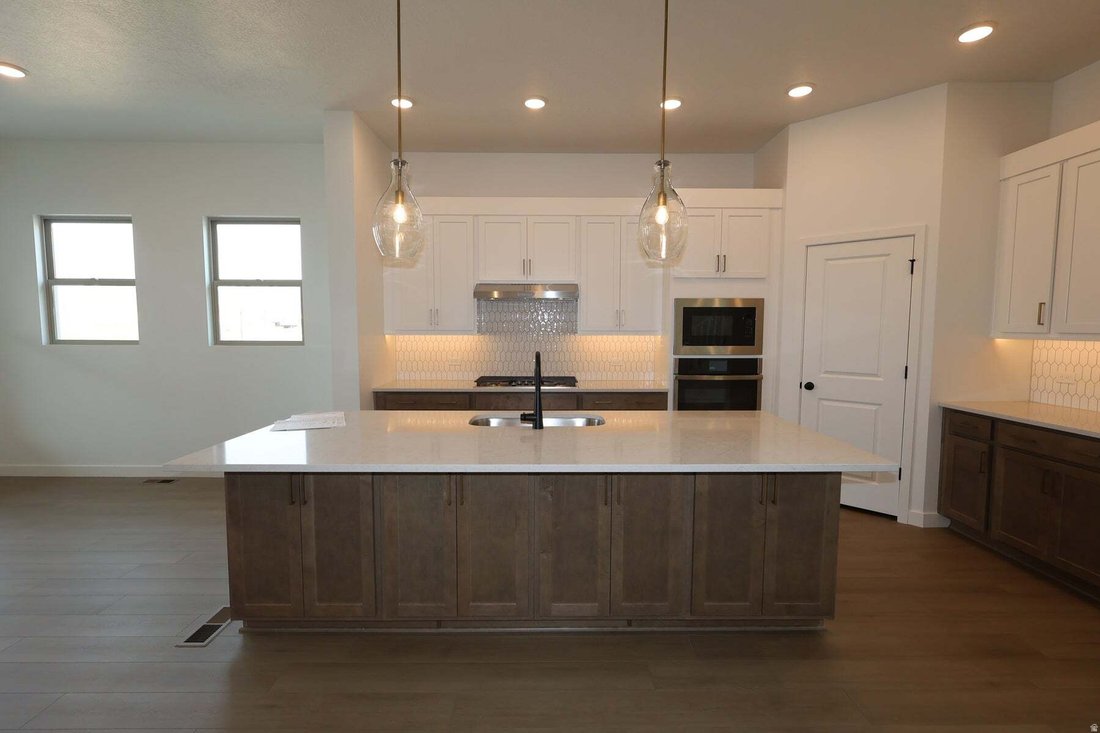 House in West Jordan, Utah, United States 4 - 18832647