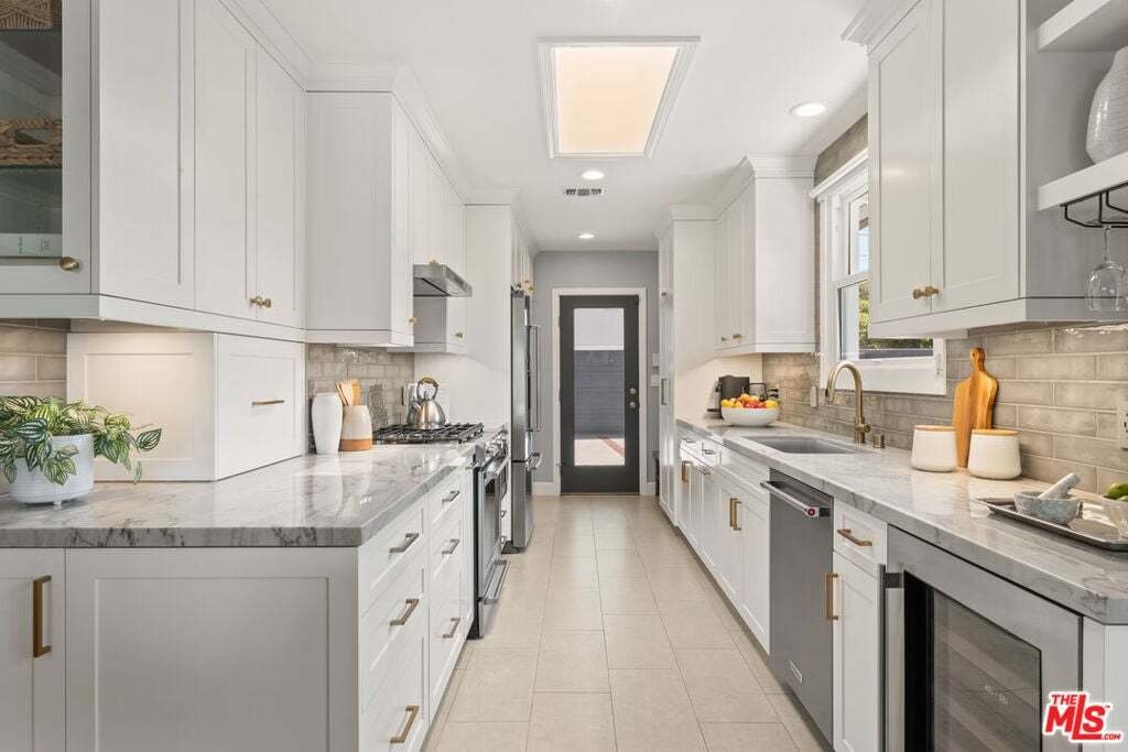 House in Los Angeles, California, United States 5 - 18832307