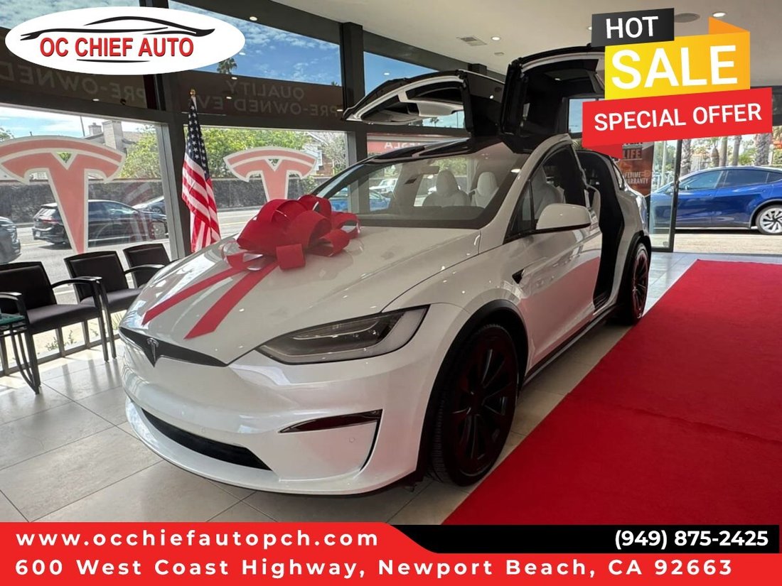 Suv in Newport Beach, CA, United States 1 - 18802652