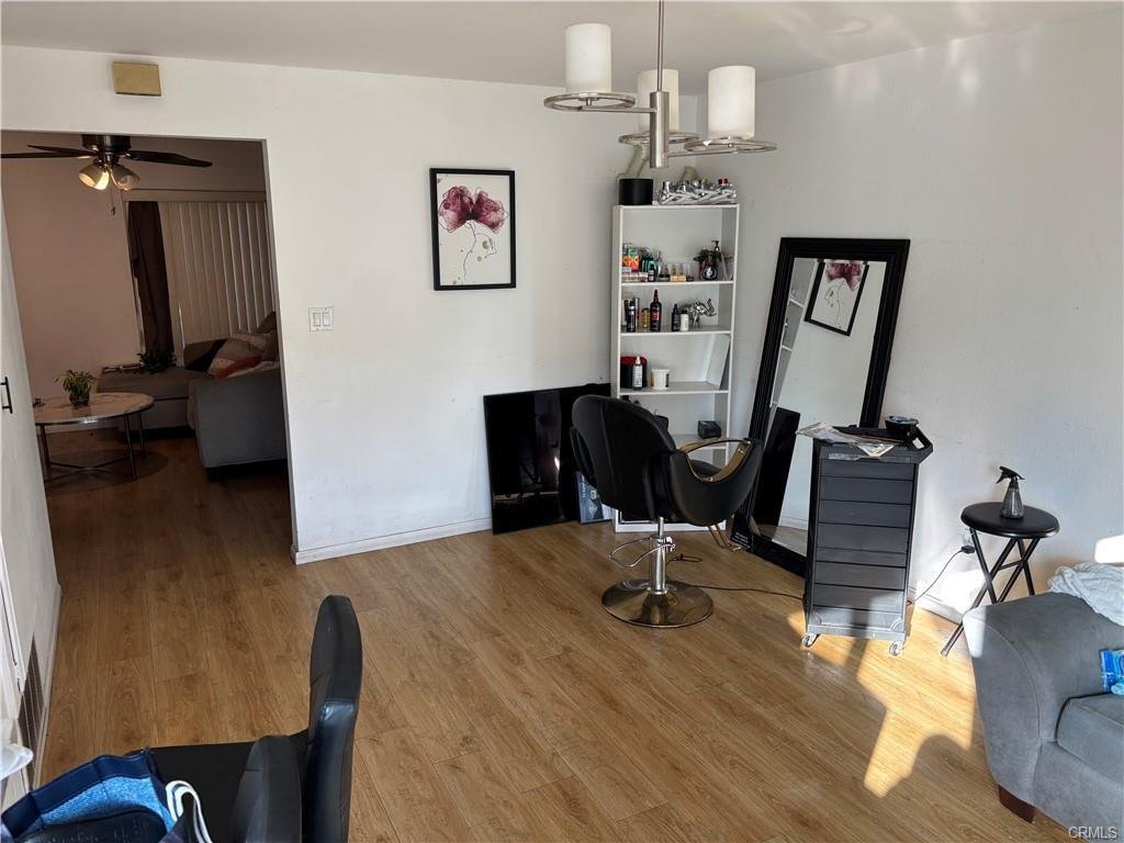 Townhouse en South Gate, California, Estados Unidos 5 - 18831475
