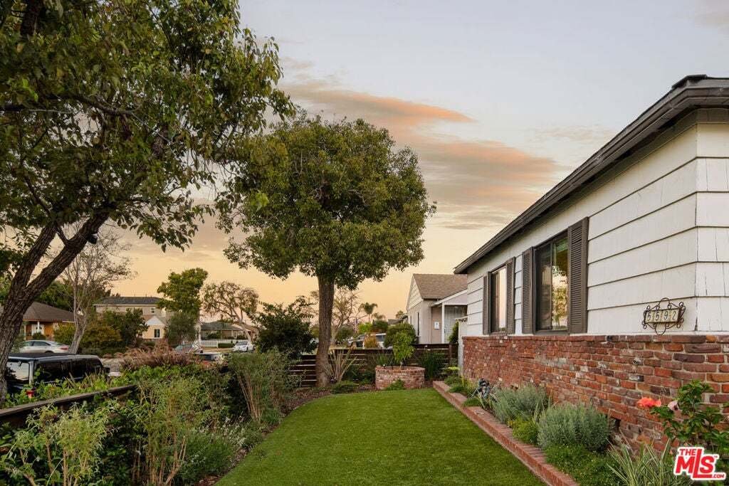 House in Los Angeles, California, United States 3 - 18832356