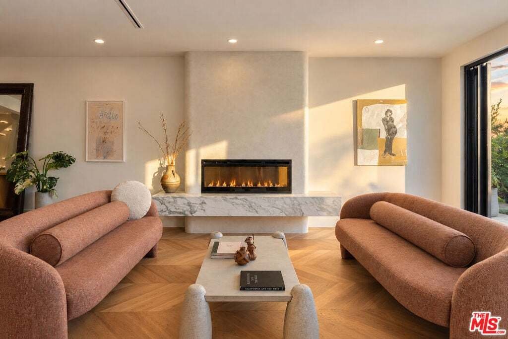 House in Los Angeles, California, United States 1 - 18832287