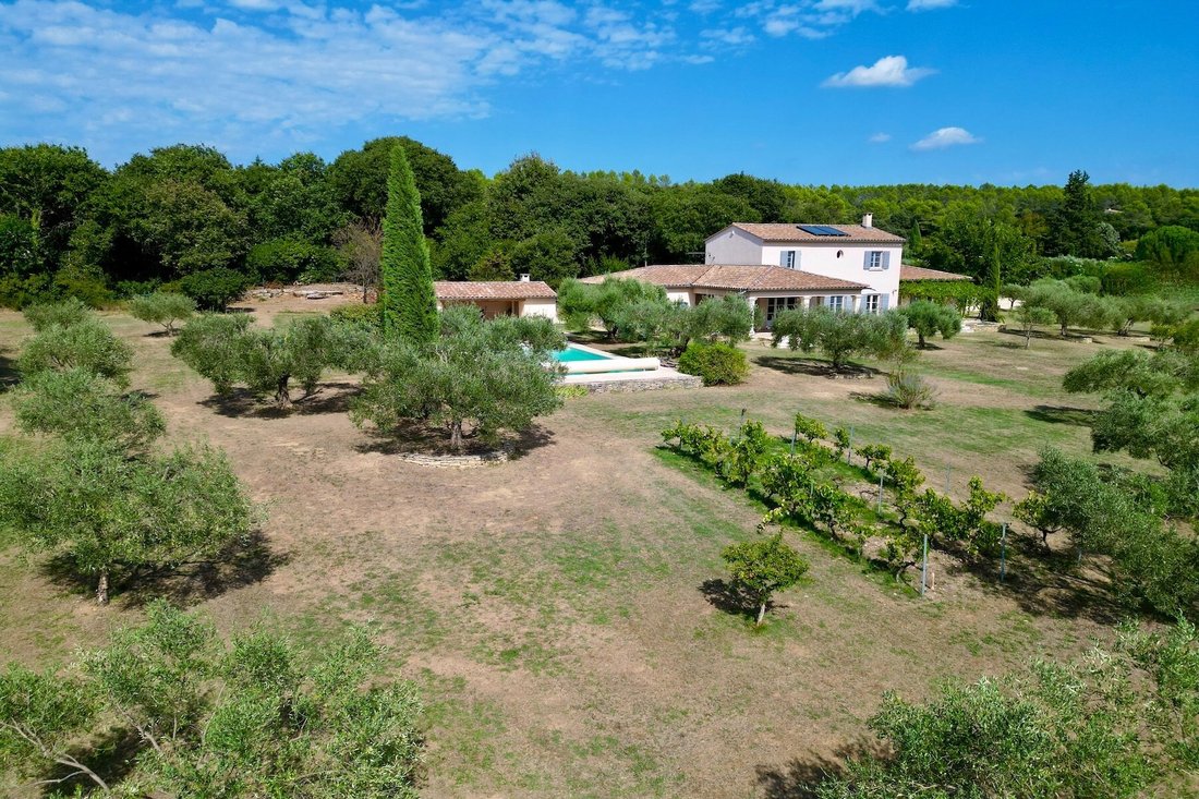 Maison à Uzès, Occitanie, France 1 - 18831990