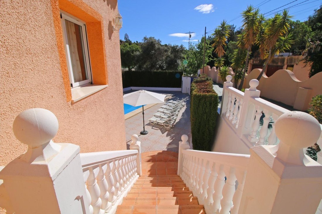 Villa in Calp / Calpe, Valencian Community, Spain 5 - 10689077