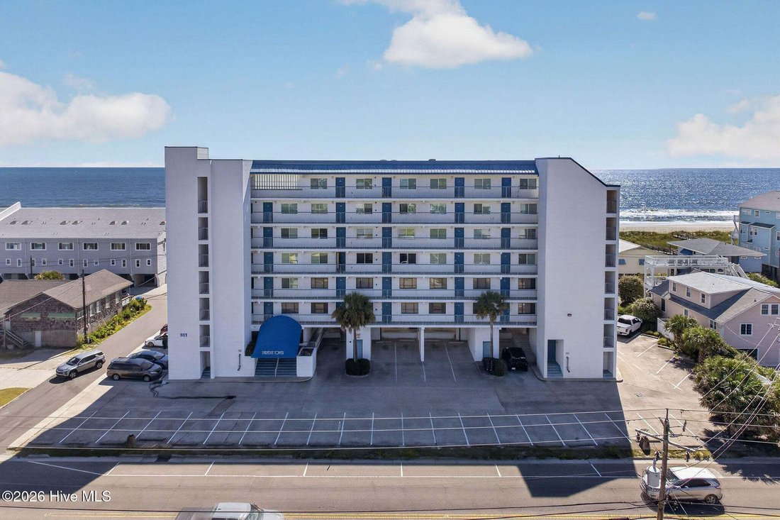 Condo in Carolina Beach, North Carolina, United States 1 - 18833510