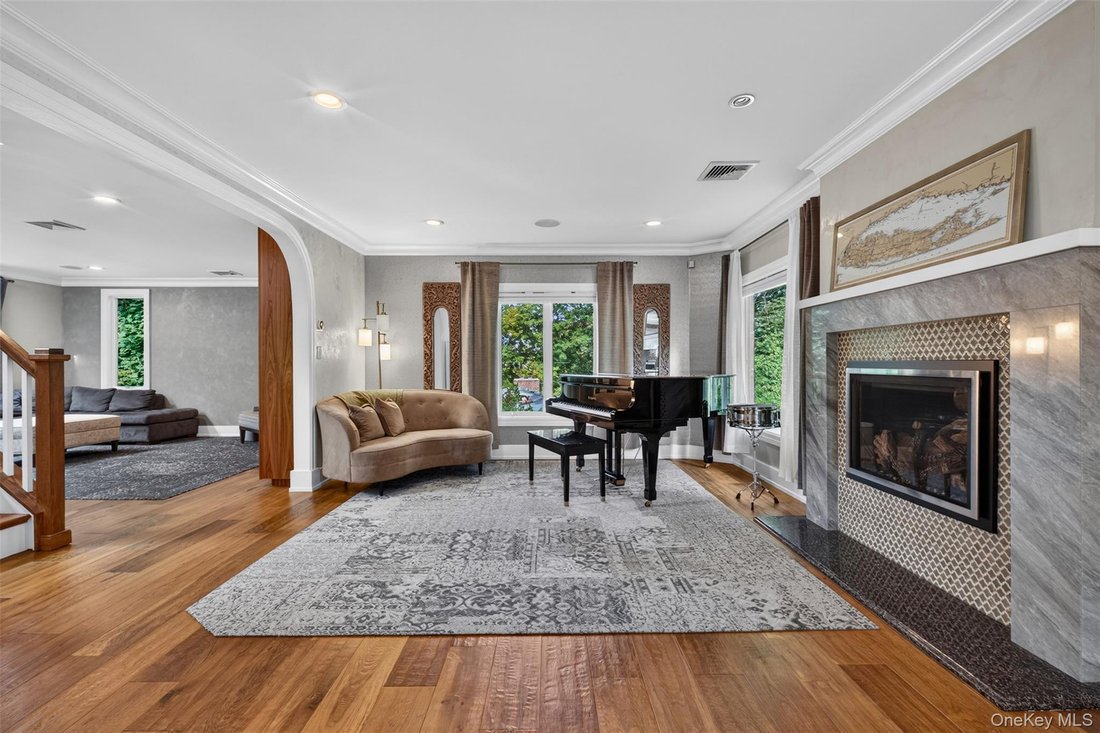 House in New York, New York, United States 5 - 18832809