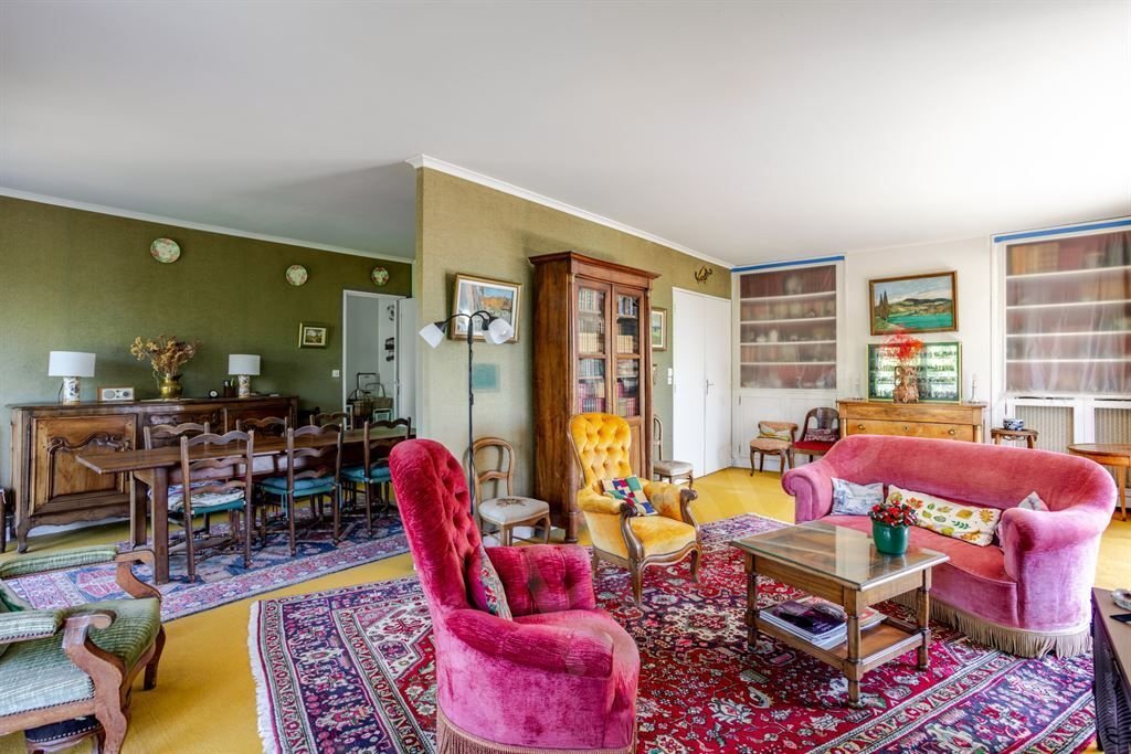 Apartamento en Côte Saint Louis, Garches, Francia 2 - 18834861