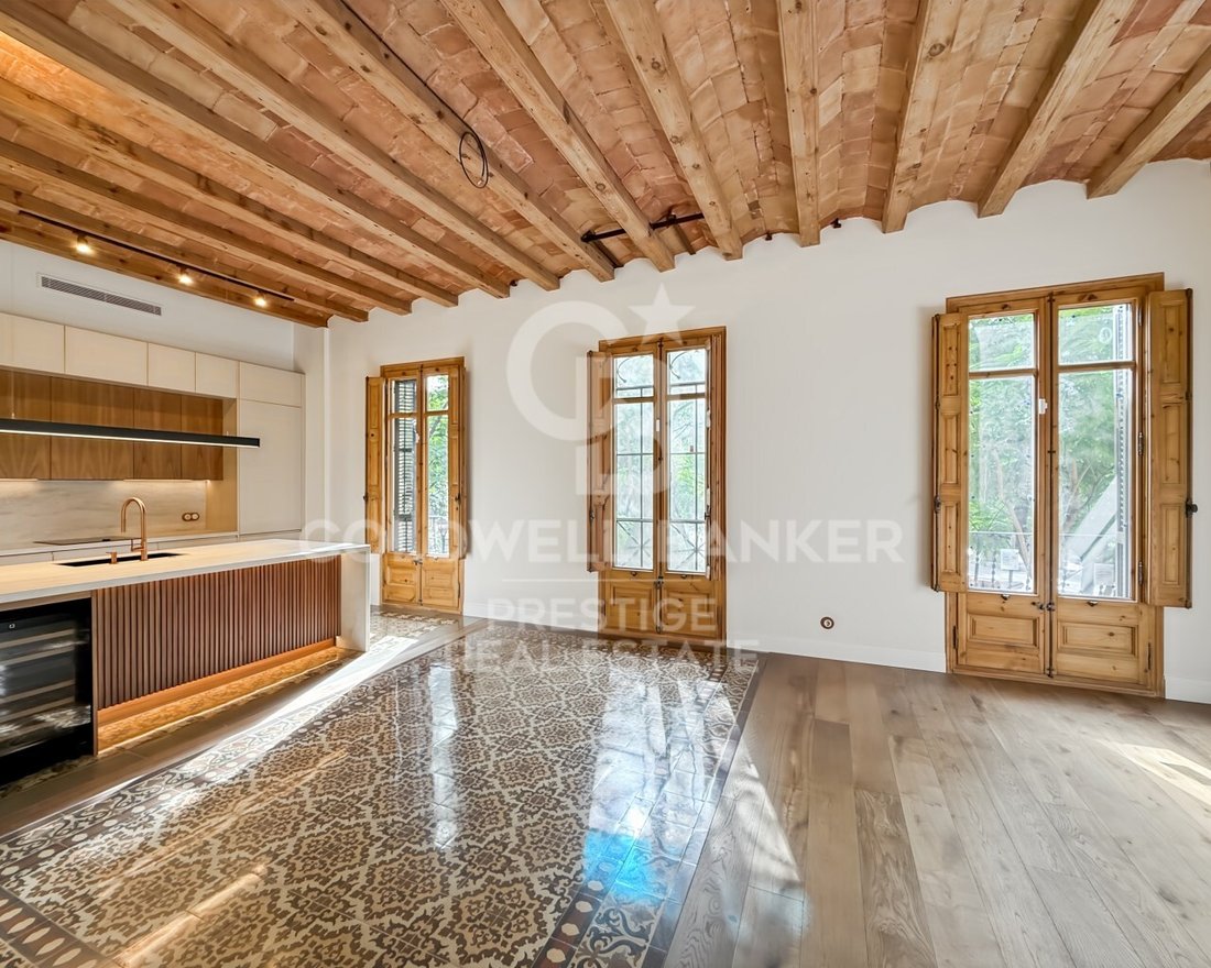Apartment in Eixample, Barcelona, Spain 2 - 18011228