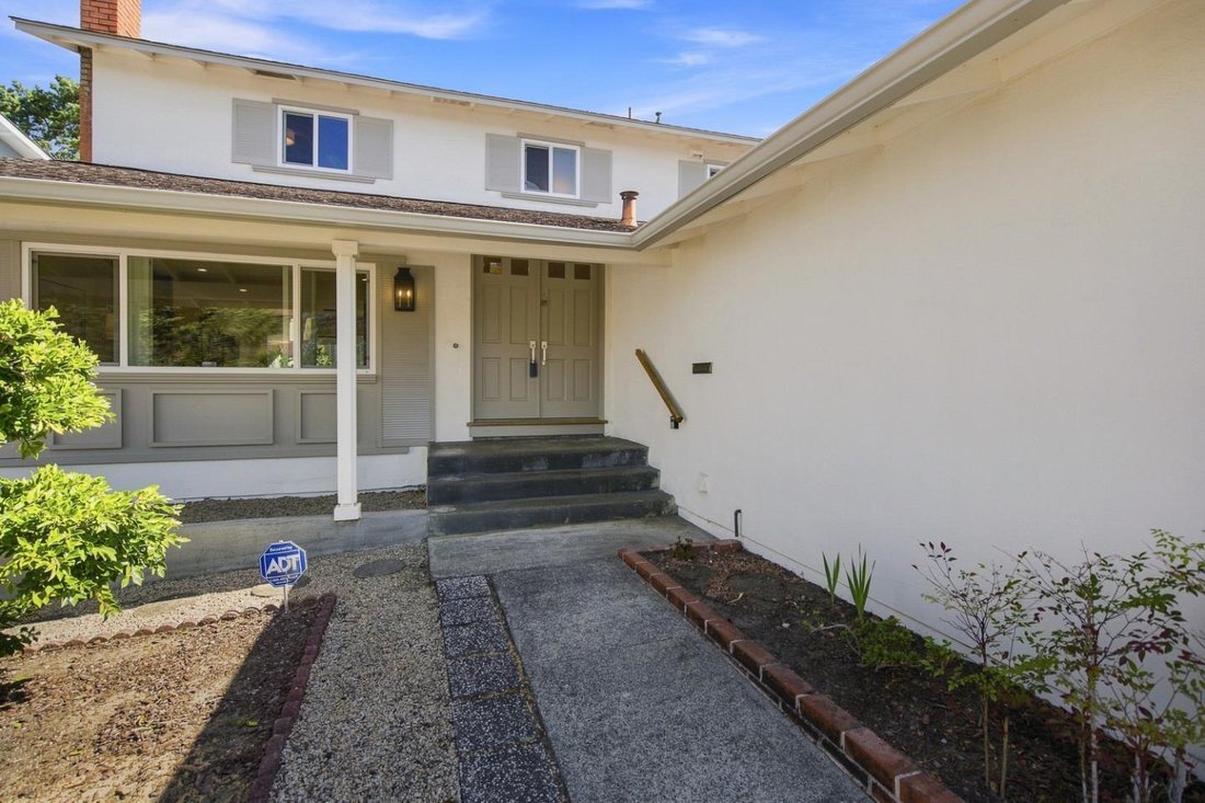 House in South San Francisco, California, United States 5 - 18832913