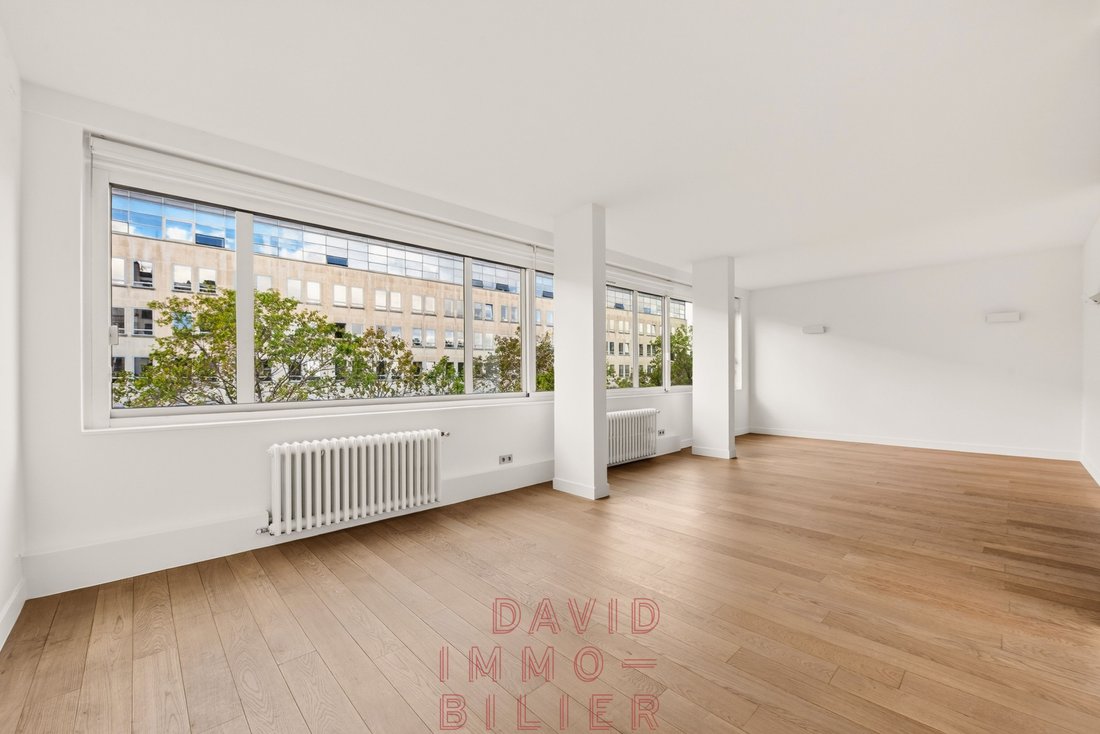 Apartment in Lorette-Martyrs, Paris 9e Arrondissement, Paris 1 - 18490615