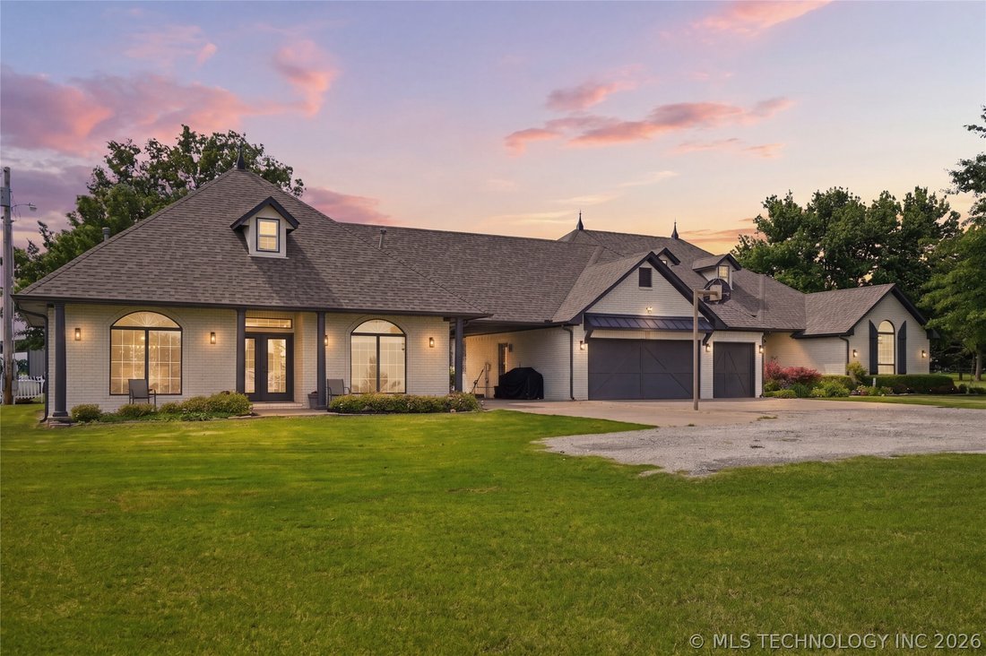 House in Okmulgee, Oklahoma, United States 1 - 18830615