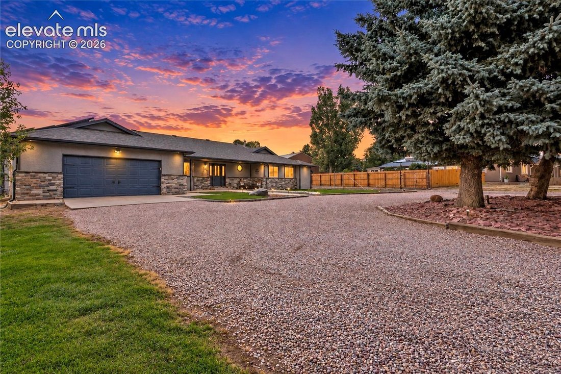 Casa en Colorado Springs, Colorado, Estados Unidos 2 - 18833615