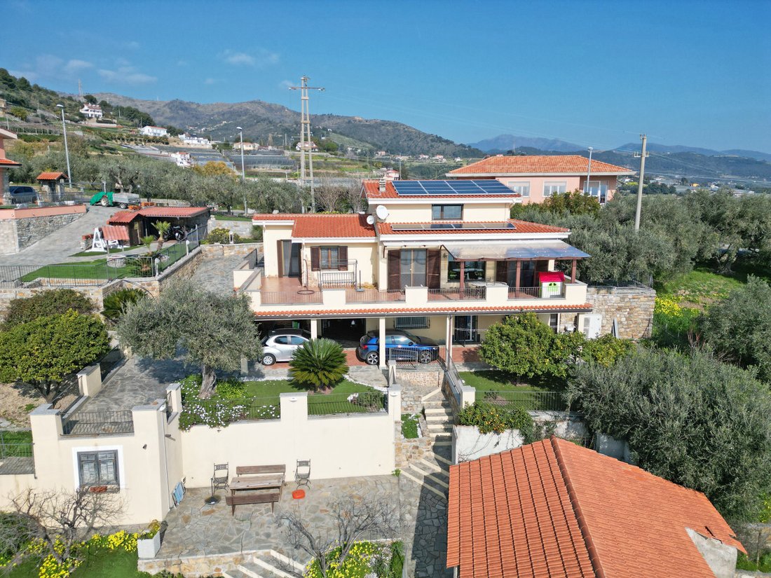 Villa en Villetta, Sanremo, Ligurie 1 - 18835226