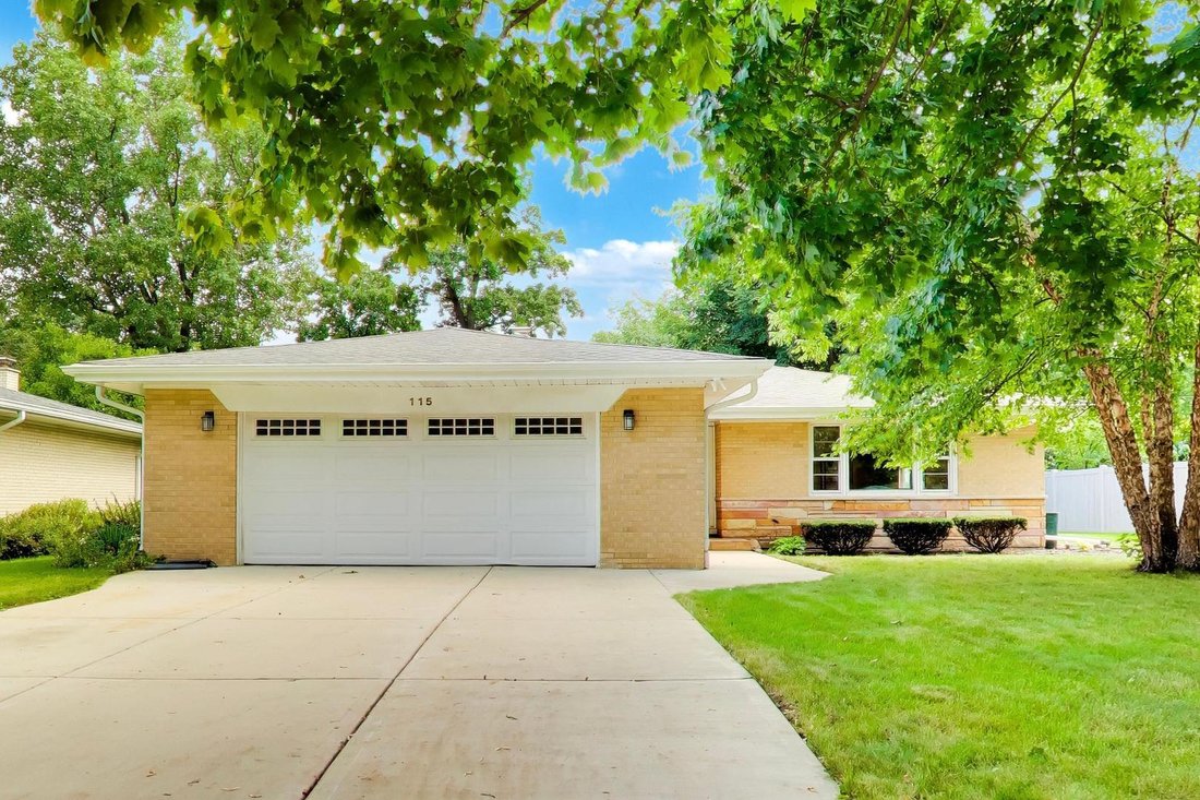 House in Wood Dale, Illinois, United States 2 - 18833914