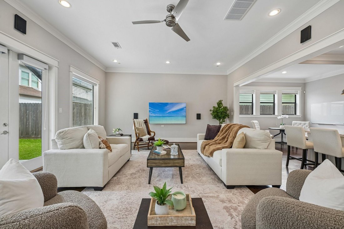 House in Houston, Texas, United States 3 - 18834093