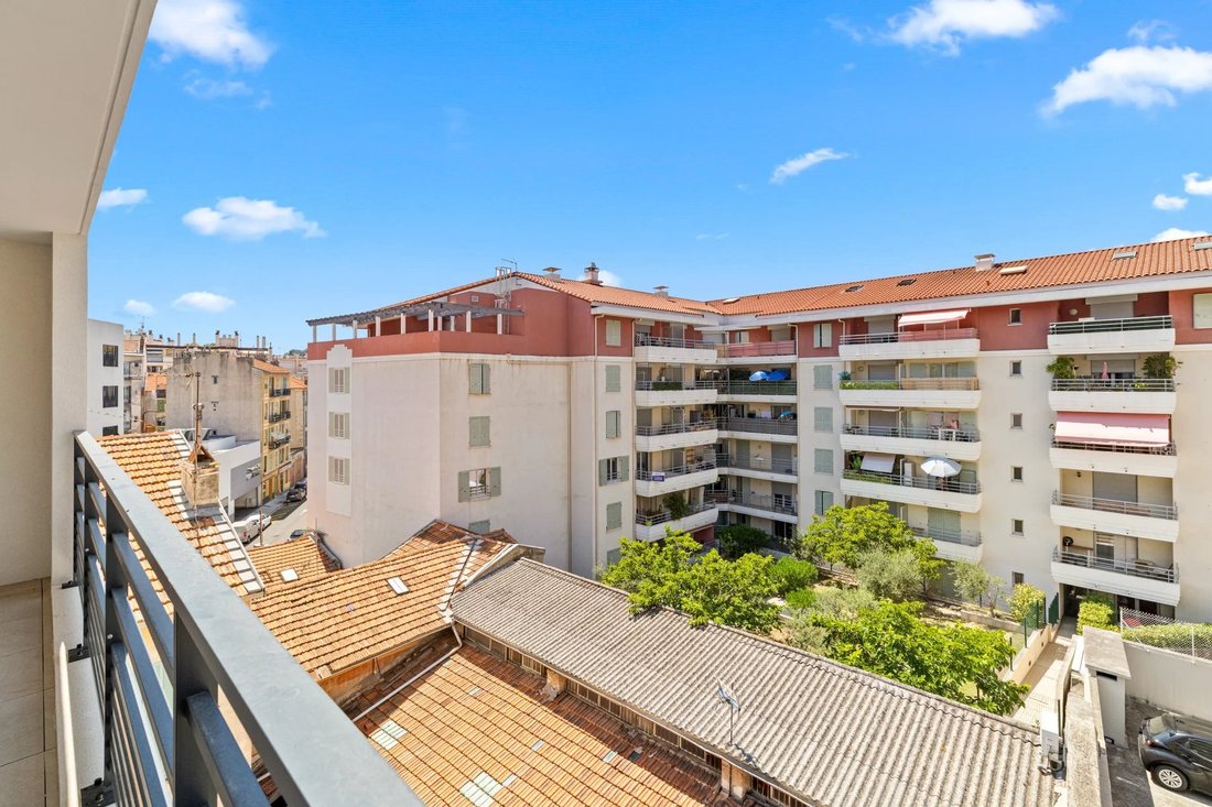 Apartamento en Niza, Provenza-Alpes-Costa Azul, Francia 3 - 18831176