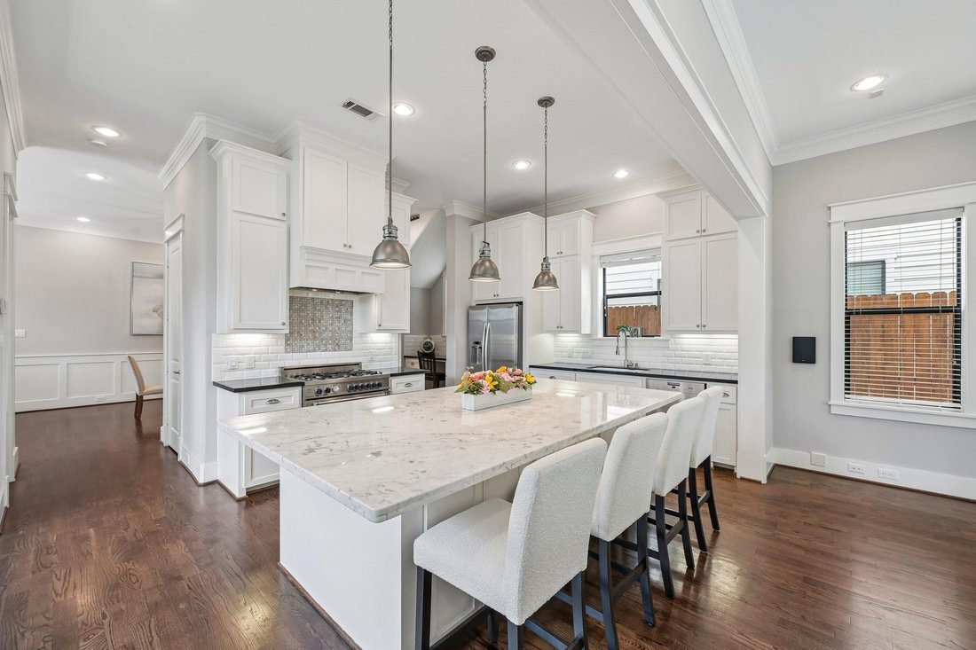 House in Houston, Texas, United States 5 - 18834093